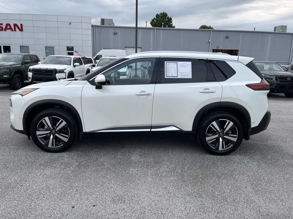 2023 Nissan Rogue SL