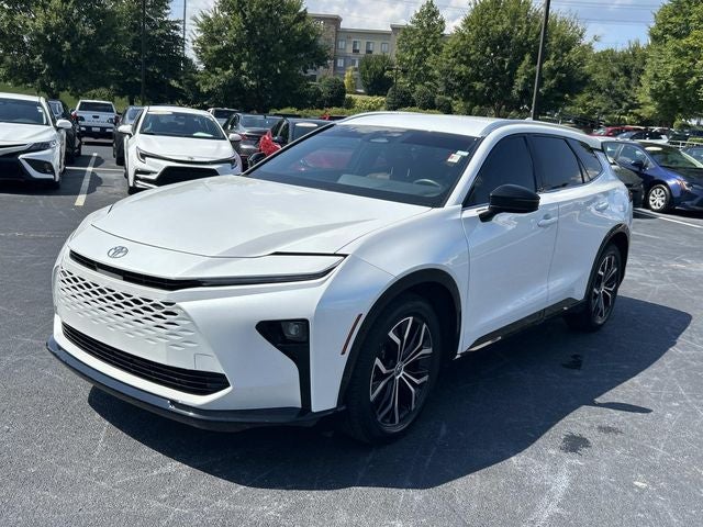 2025 Toyota Crown Signia XLE