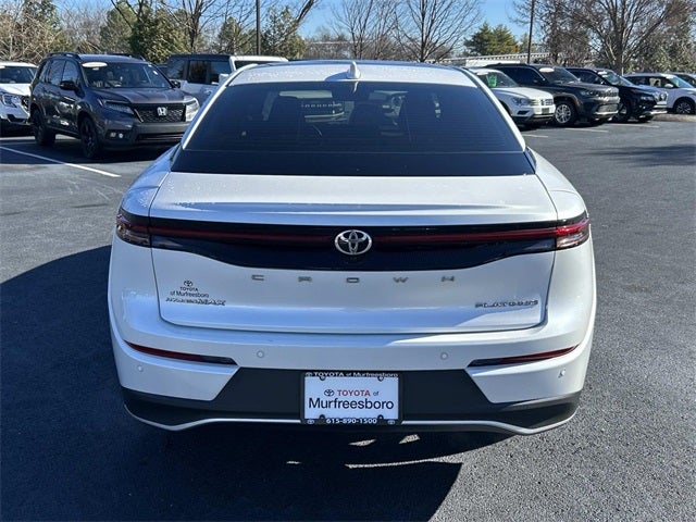 2023 Toyota Crown Platinum