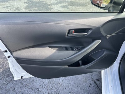 2025 Toyota Corolla Hybrid LE