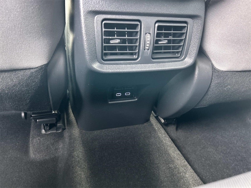 2023 Toyota Venza LE