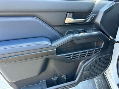 2026 Toyota 4Runner i-FORCE MAX Hybrid Platinum