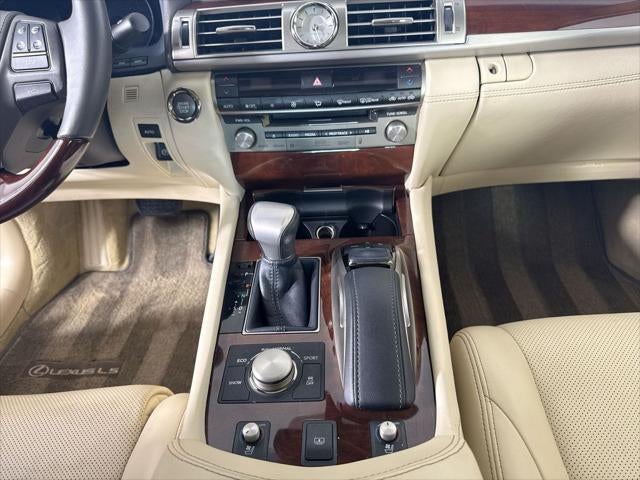 2016 Lexus LS 460