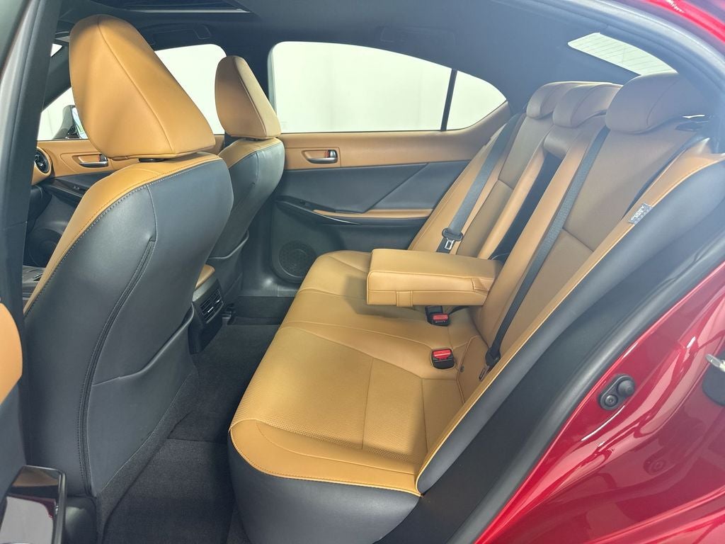 2024 Lexus IS 350 F SPORT Design