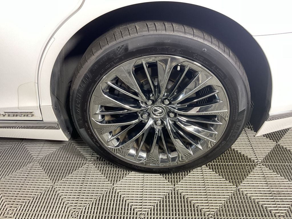 2018 Lexus LS 500h Luxury