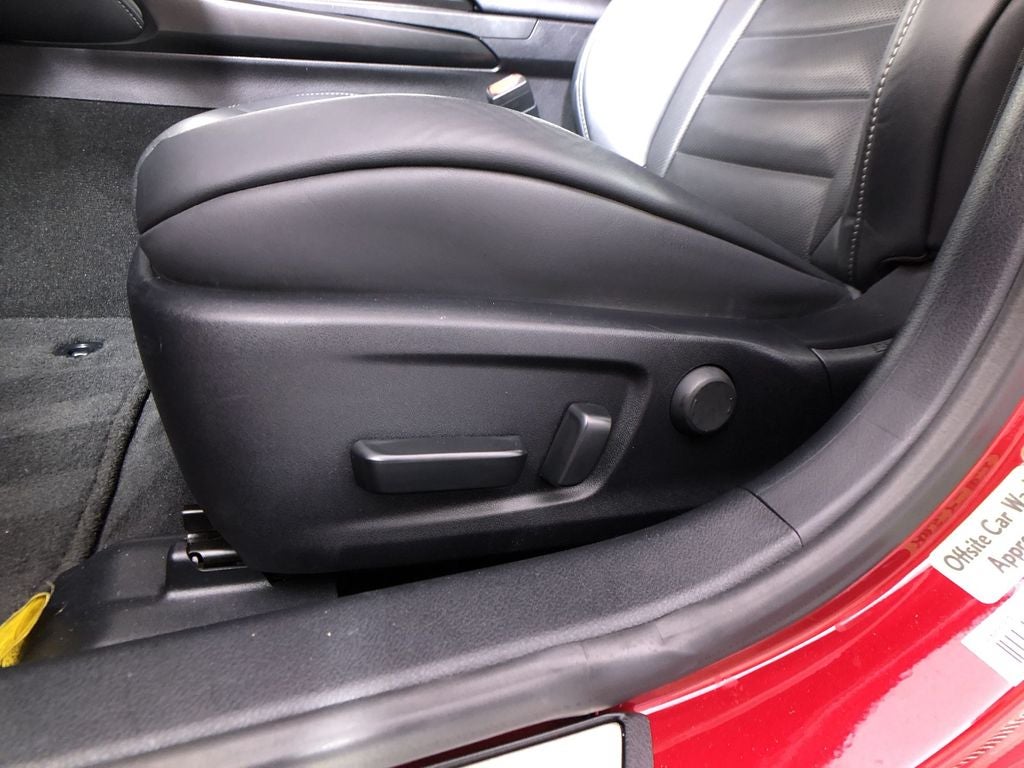 2023 Lexus IS 350 F SPORT Handling