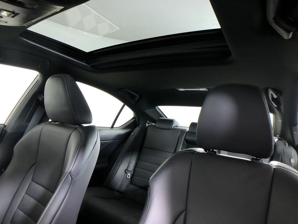 2023 Lexus IS 350 F SPORT Handling