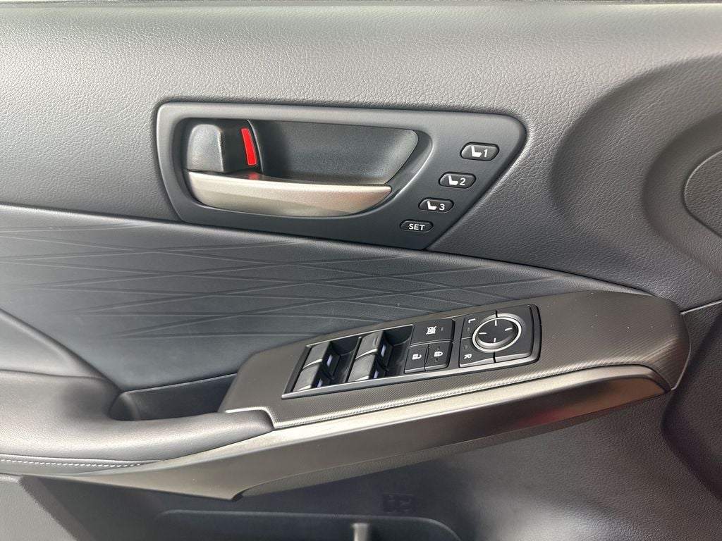 2024 Lexus IS 350 F SPORT Handling