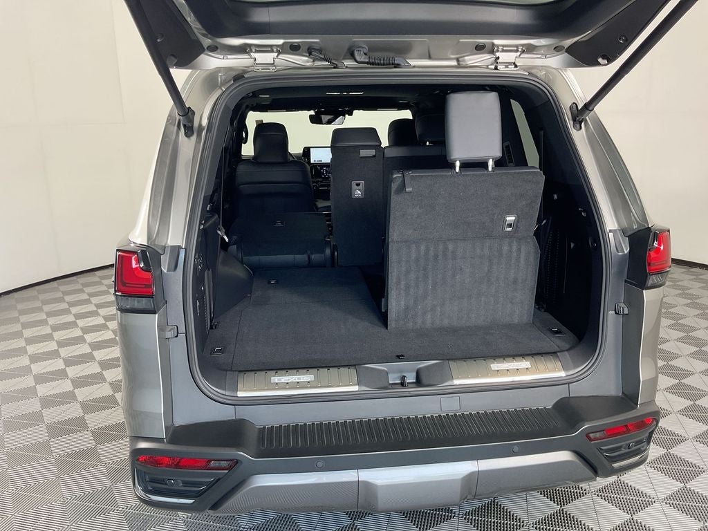 2024 Lexus LX 600 Luxury
