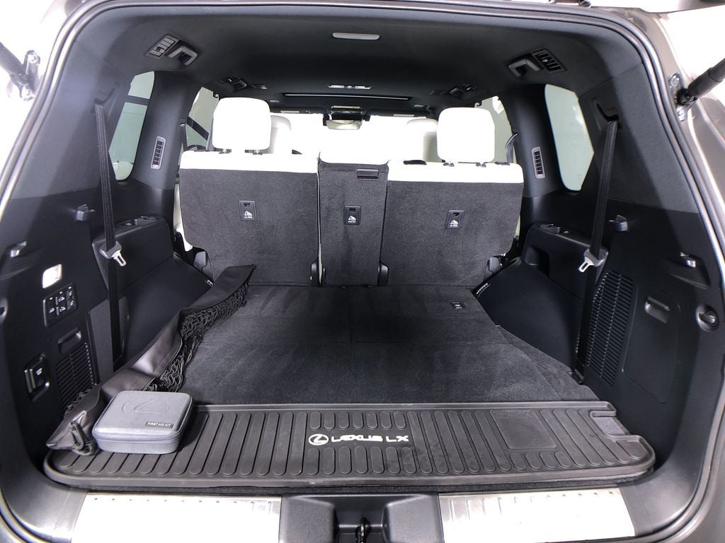 2023 Lexus LX 600 Luxury