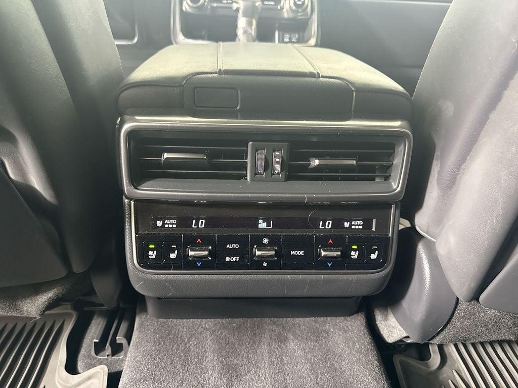 2023 Lexus LX 600 Luxury