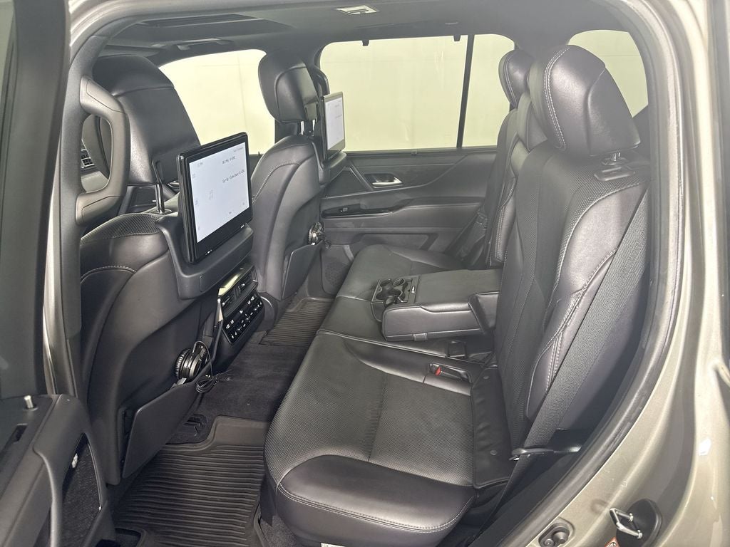 2023 Lexus LX 600 Luxury