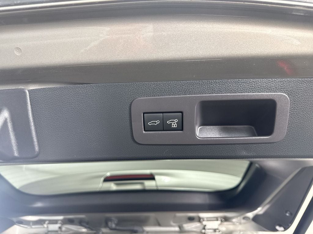 2023 Lexus LX 600 Luxury