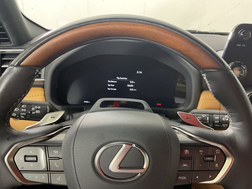 2025 Lexus LX 600 Luxury