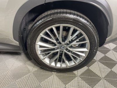 2025 Lexus NX 350h Premium