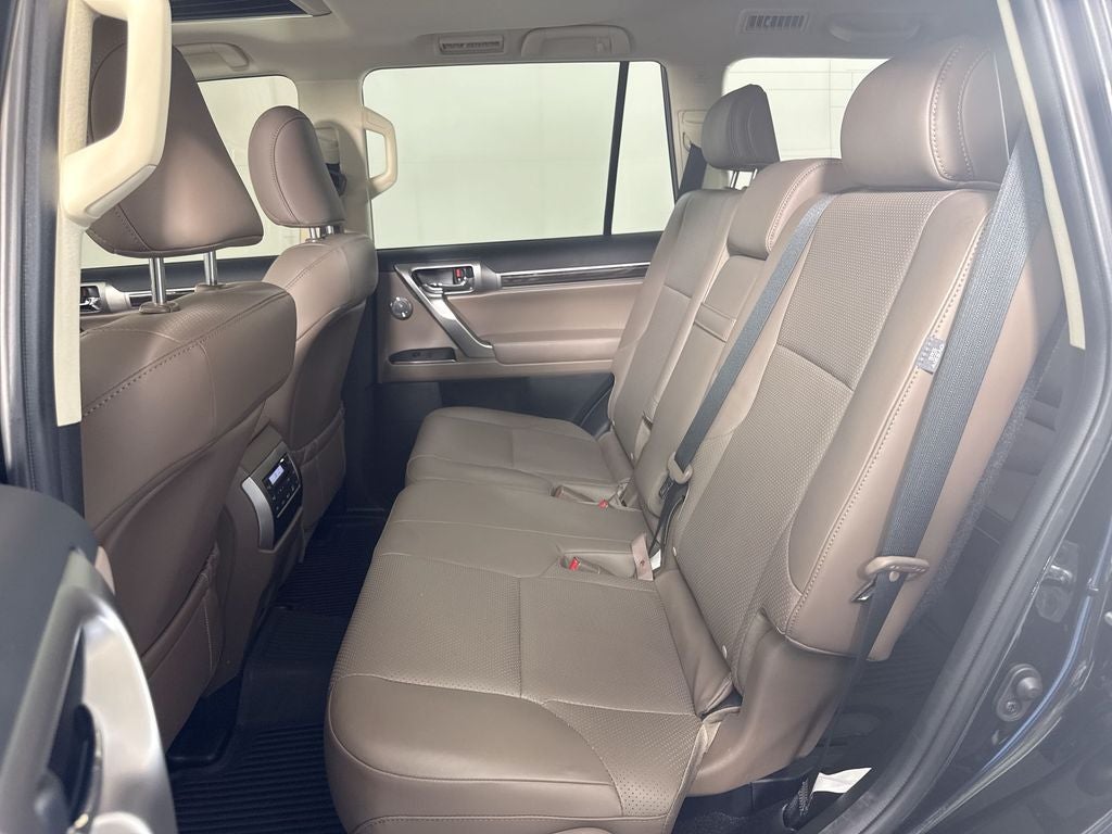 2023 Lexus GX 460 Luxury