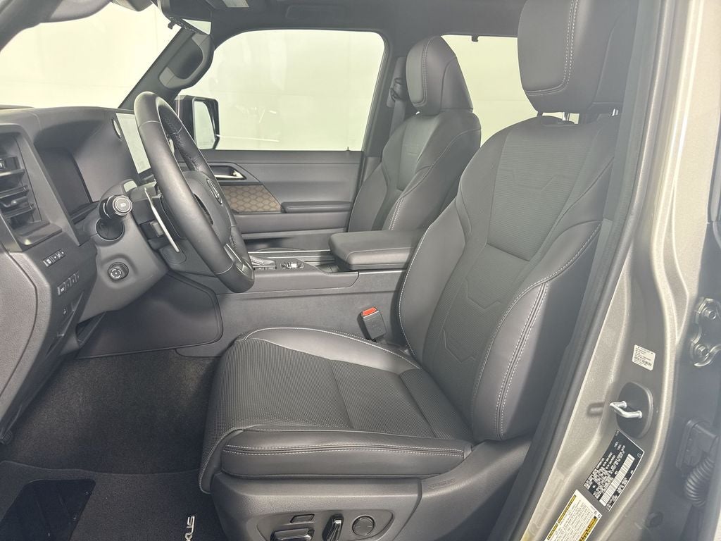 2024 Lexus GX 550 Luxury+