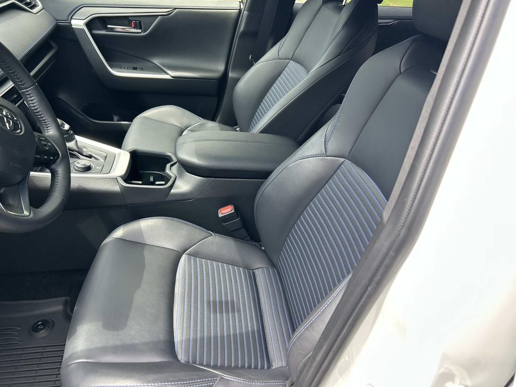 2023 Toyota RAV4 Hybrid XSE
