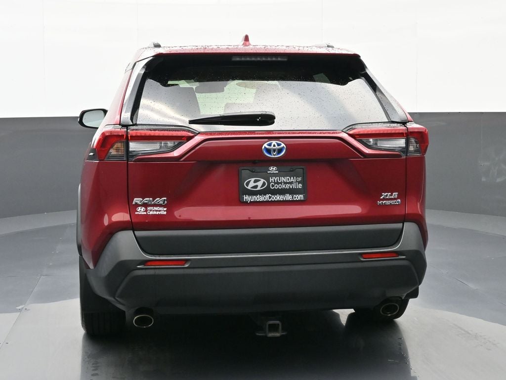 2021 Toyota RAV4 Hybrid XLE