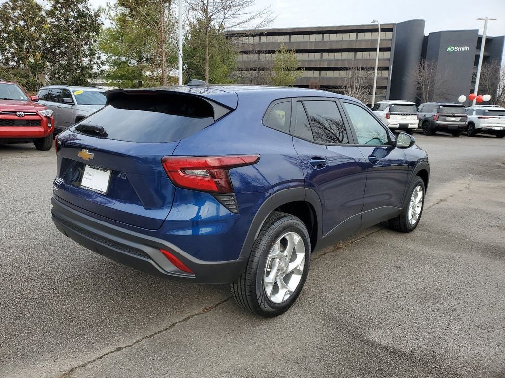 2024 Chevrolet Trax LS