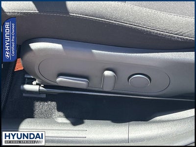 2024 Hyundai Kona Electric SEL