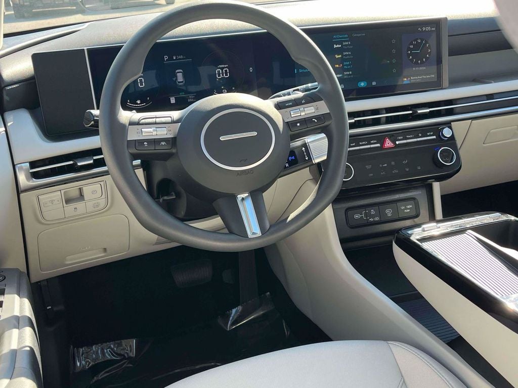 2026 Hyundai Tucson Hybrid SE