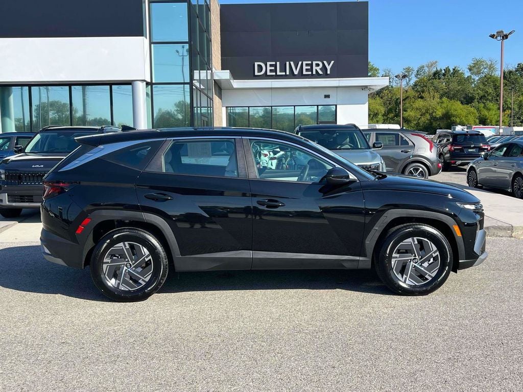 2026 Hyundai Tucson Hybrid SE