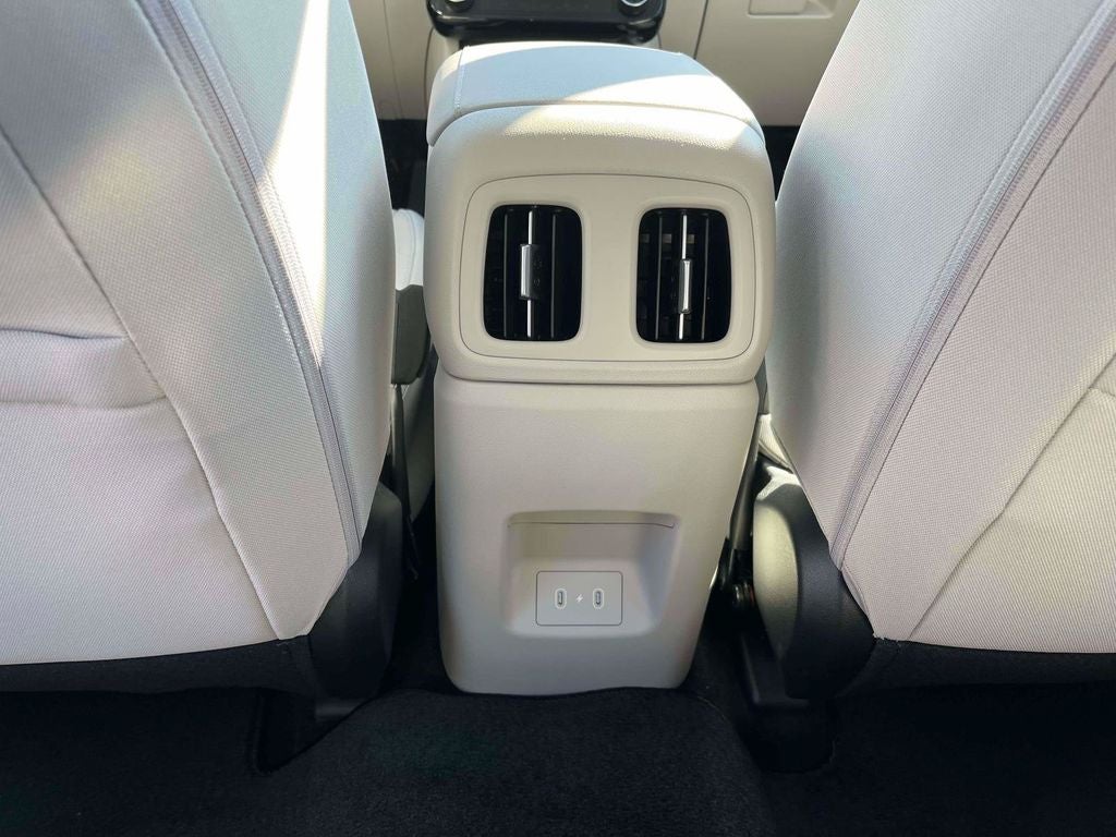 2026 Hyundai Tucson Hybrid SE