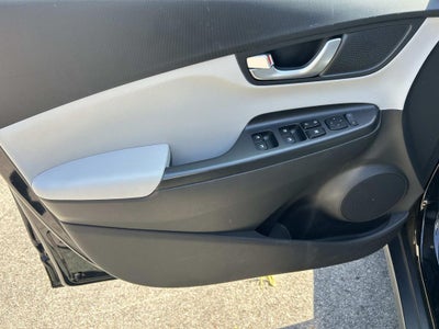 2023 Hyundai Kona Electric SE