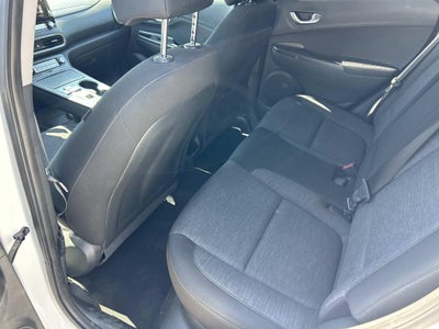 2023 Hyundai Kona Electric SEL