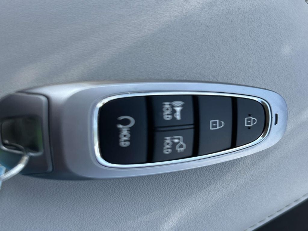 2024 Hyundai IONIQ 5 SE