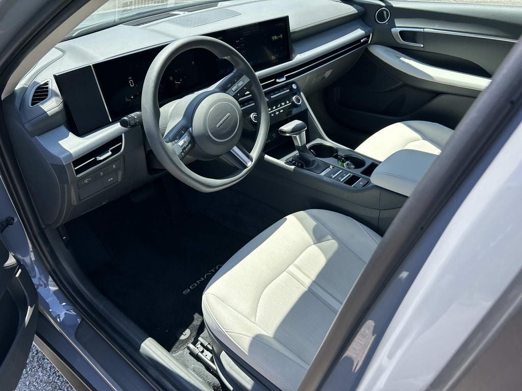 2025 Hyundai Sonata SE