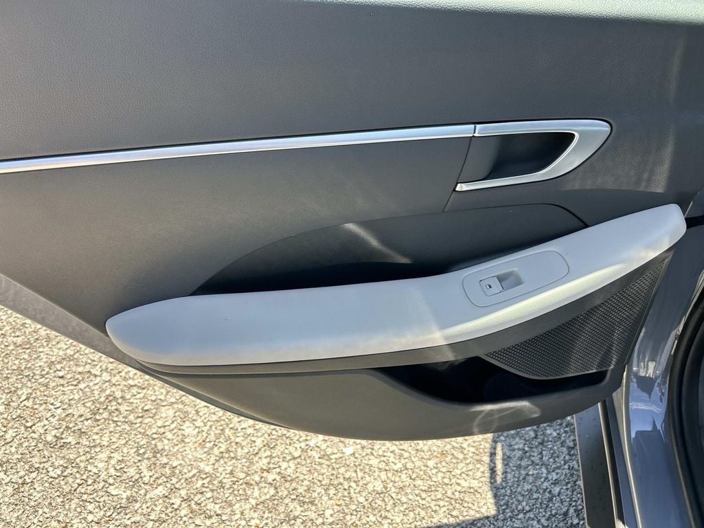 2025 Hyundai Sonata SE