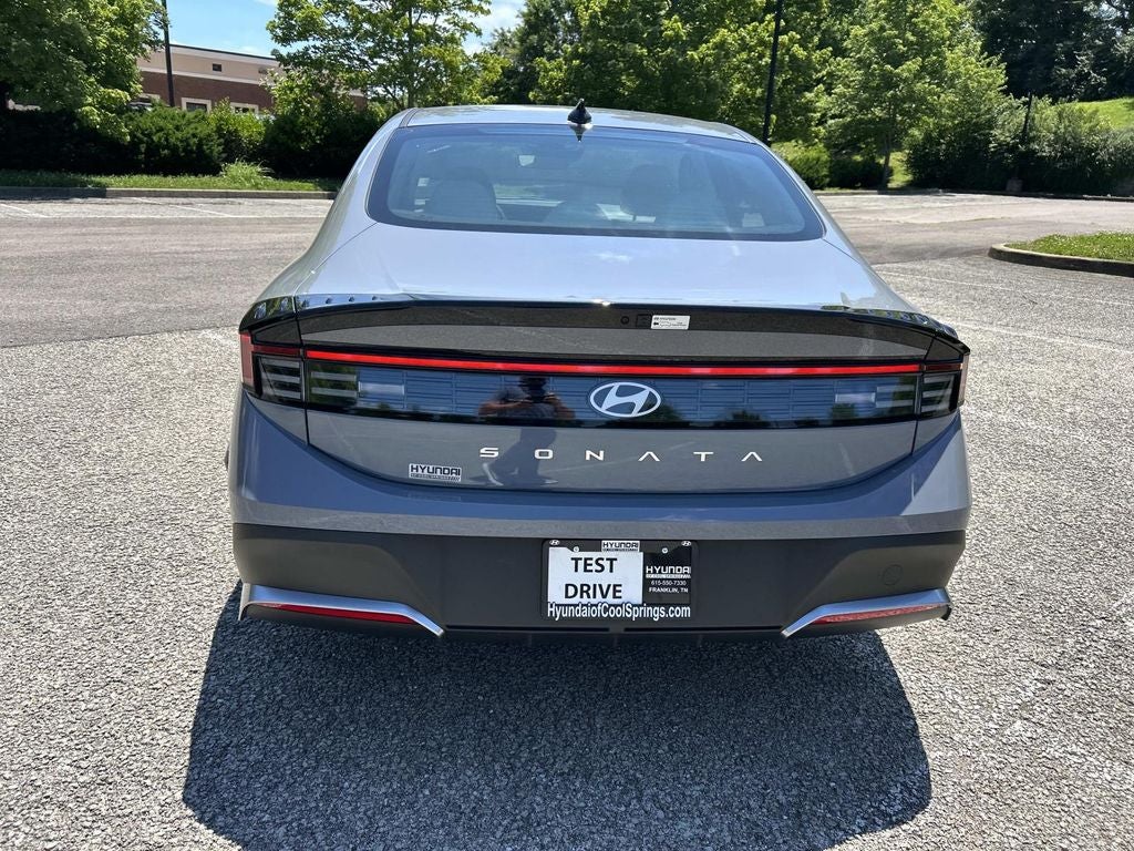 2025 Hyundai Sonata SE