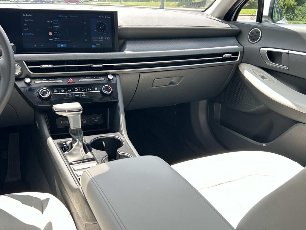 2025 Hyundai Sonata SE