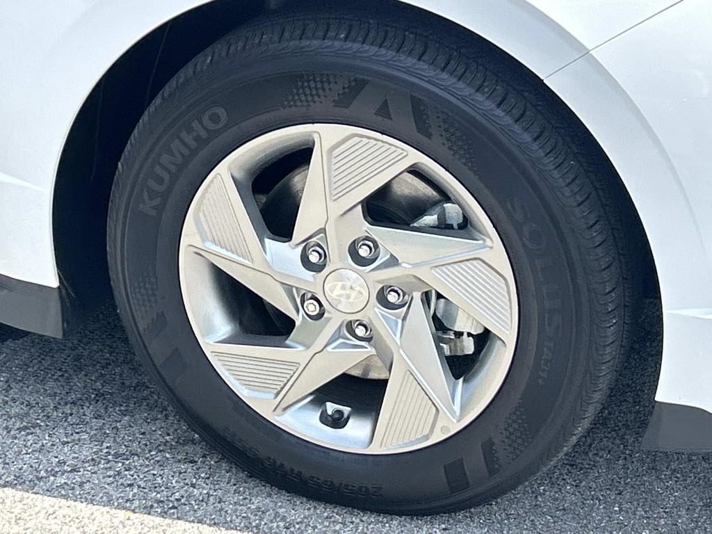 2025 Hyundai Sonata SE