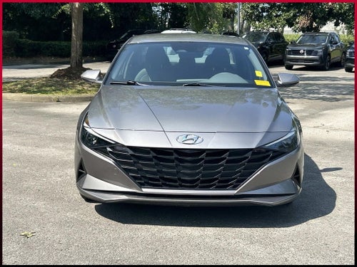 2023 Hyundai Elantra SE