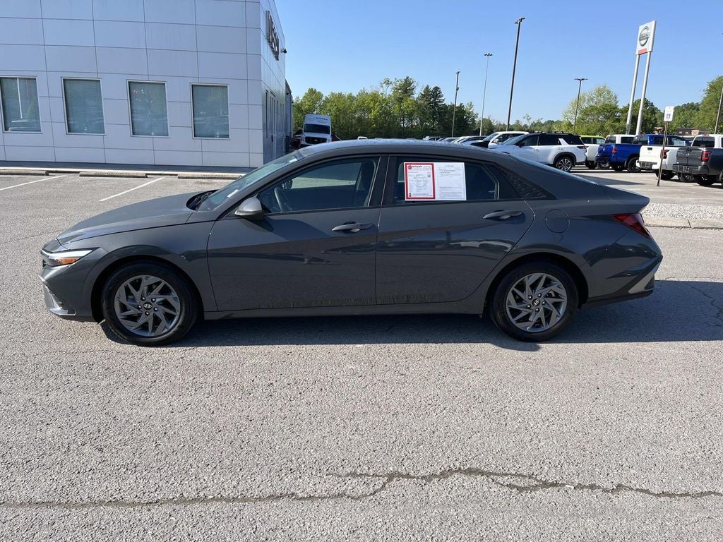 2024 Hyundai Elantra SEL