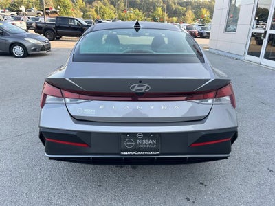 2024 Hyundai Elantra SEL