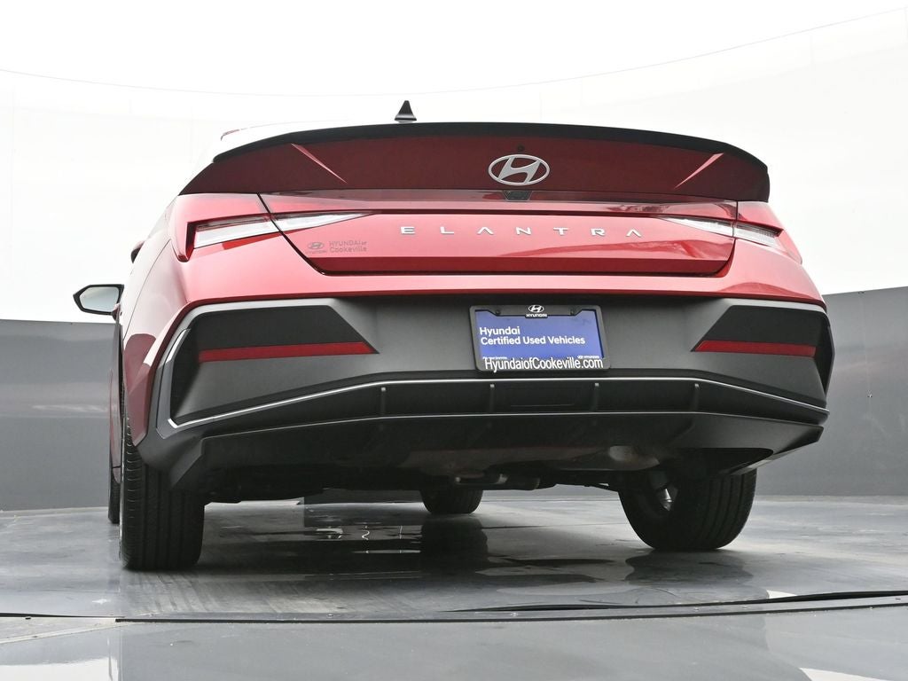 2025 Hyundai Elantra SEL Sport