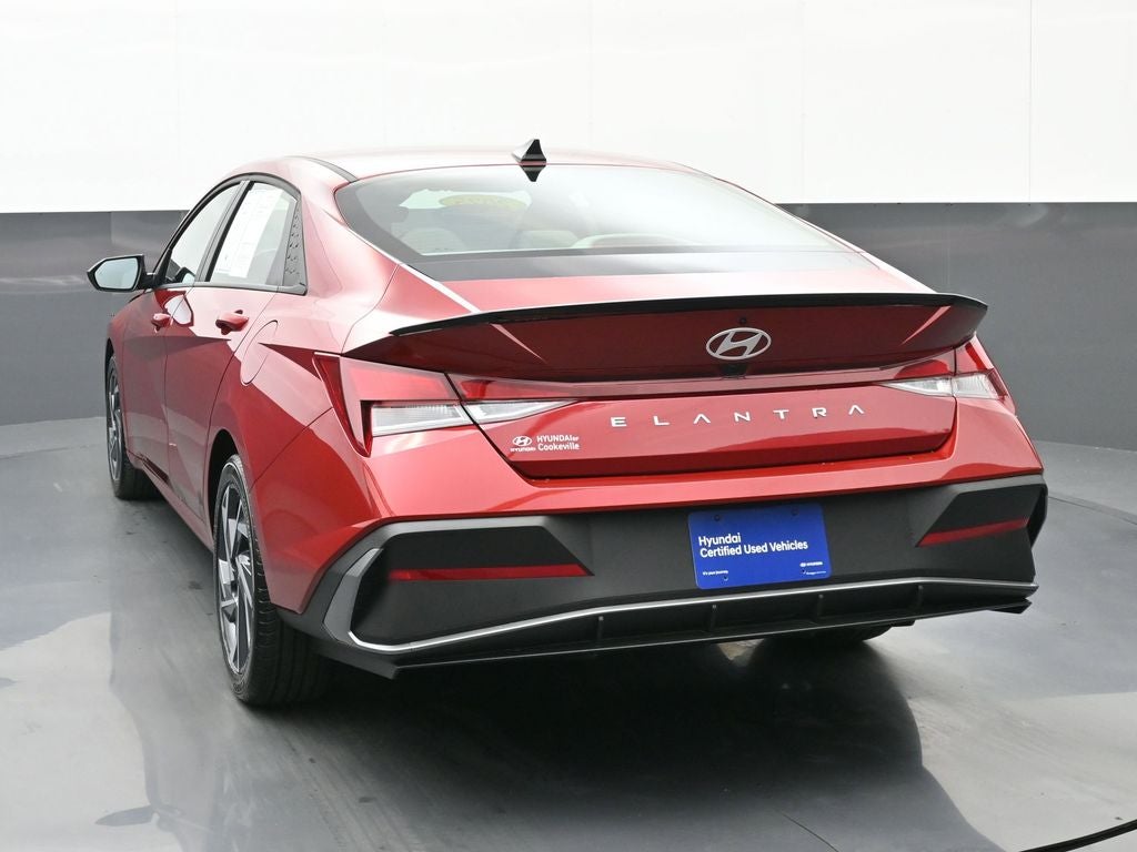 2025 Hyundai Elantra SEL Sport