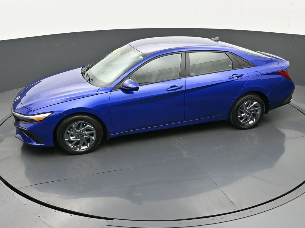 2024 Hyundai Elantra Hybrid Blue