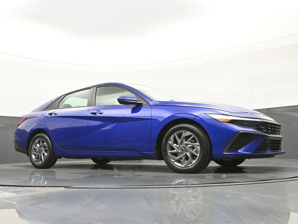 2024 Hyundai Elantra Hybrid Blue