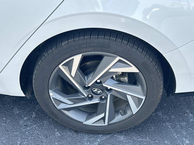 2024 Hyundai Elantra Hybrid Limited