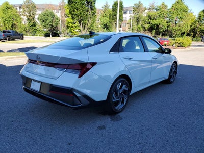 2025 Hyundai Elantra SEL Convenience