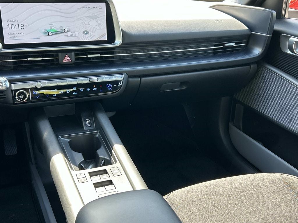 2024 Hyundai IONIQ 6 SE