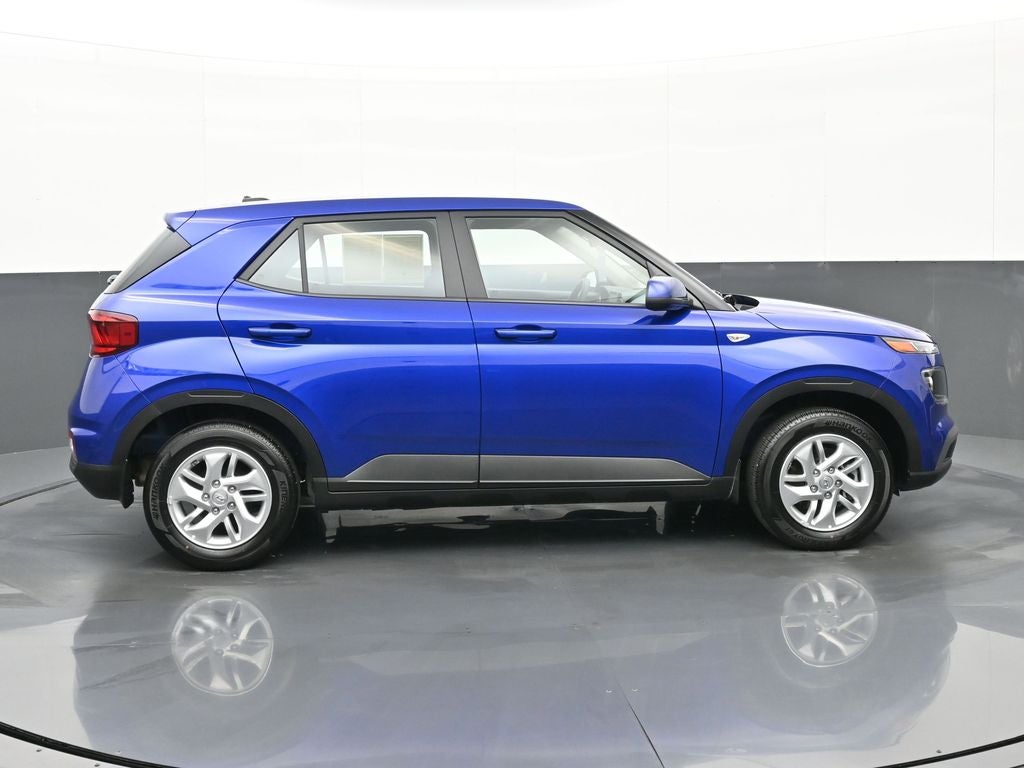 2025 Hyundai Venue SE