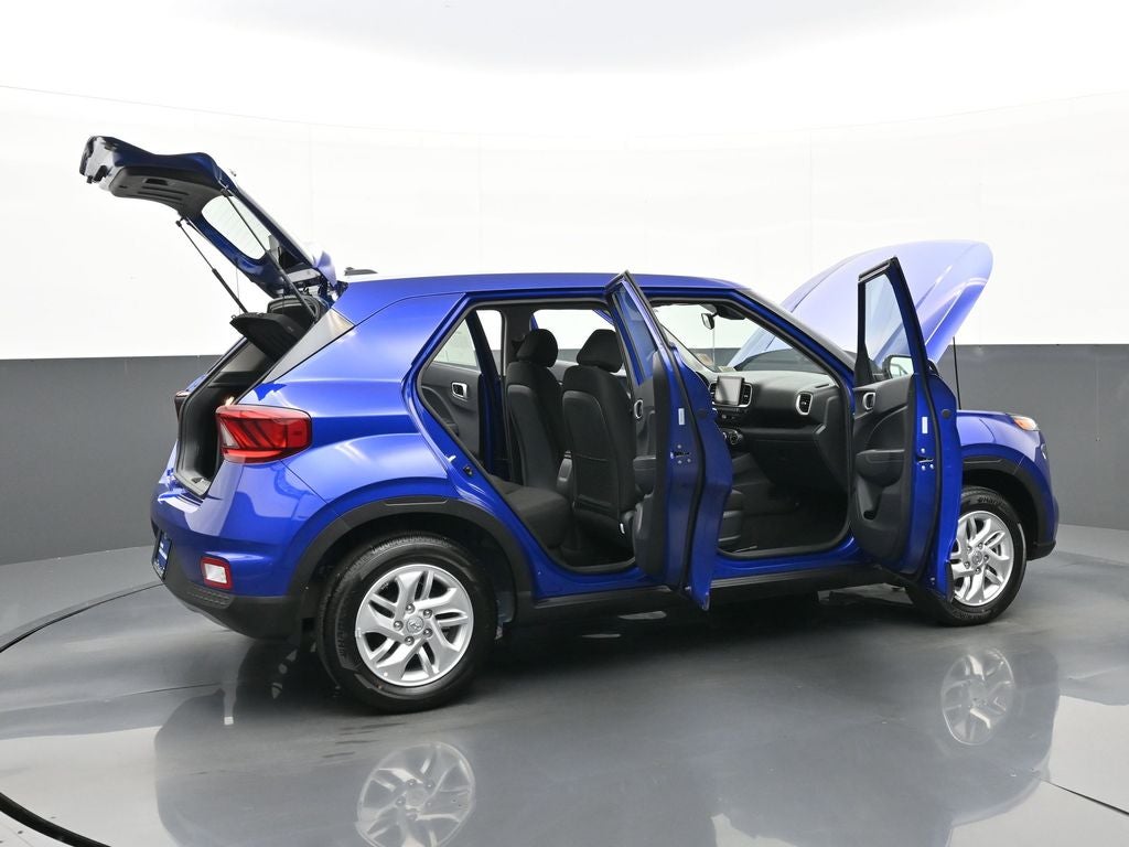 2025 Hyundai Venue SE