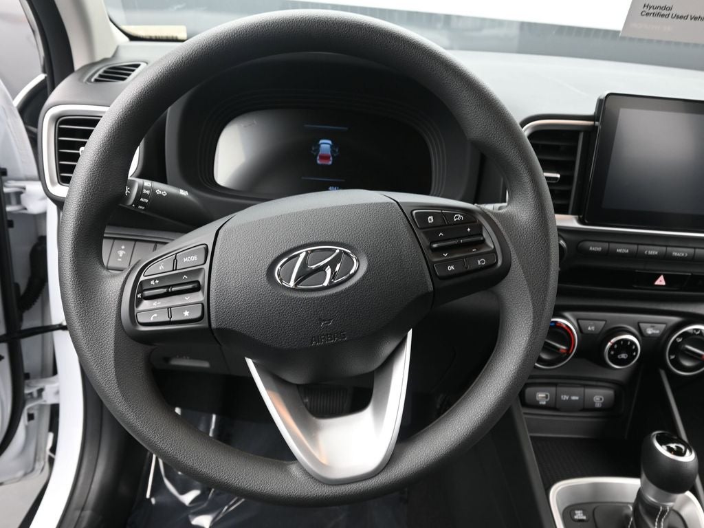 2025 Hyundai Venue SE