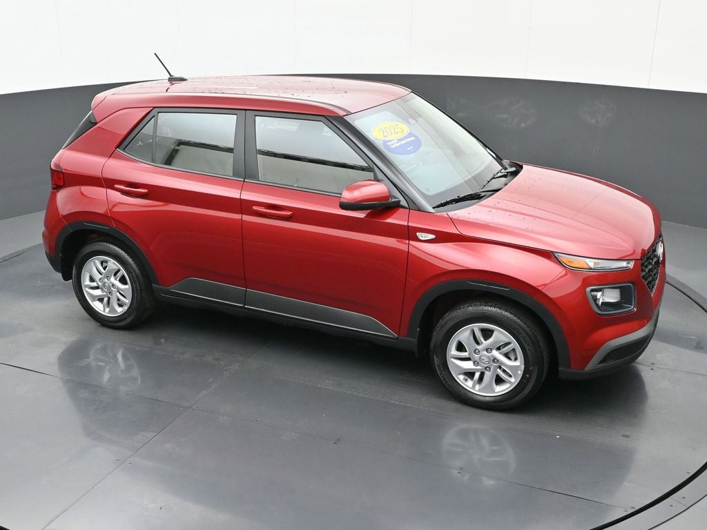 2025 Hyundai Venue SE